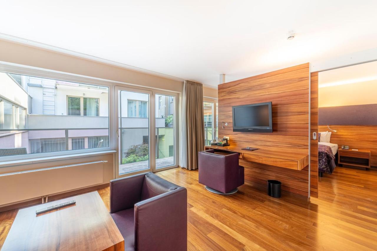 Pakat Suites Вена Экстерьер фото