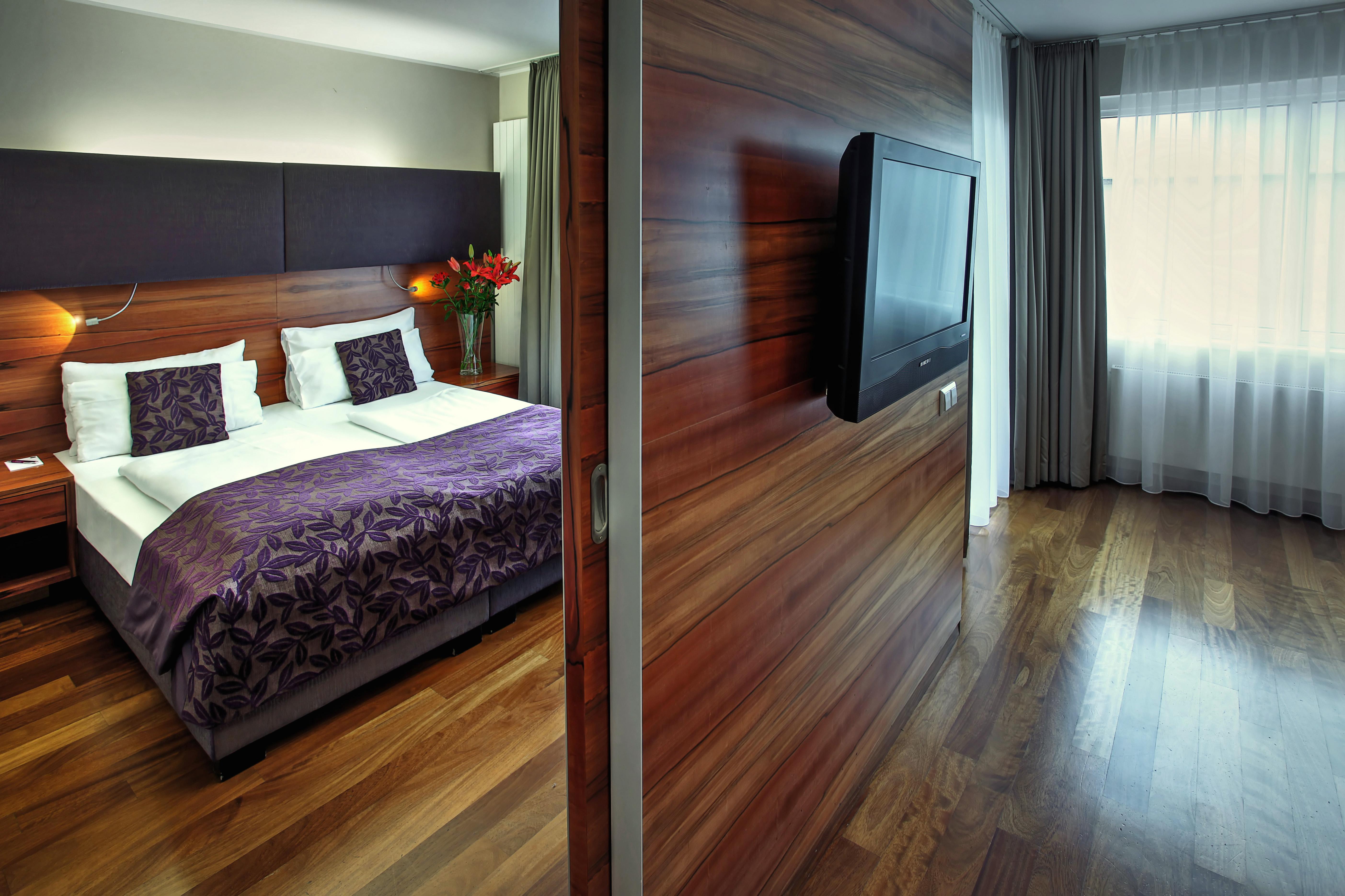 Pakat Suites Вена Экстерьер фото