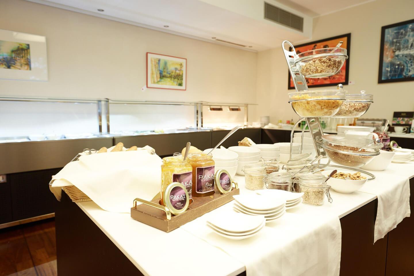 Pakat Suites Вена Экстерьер фото