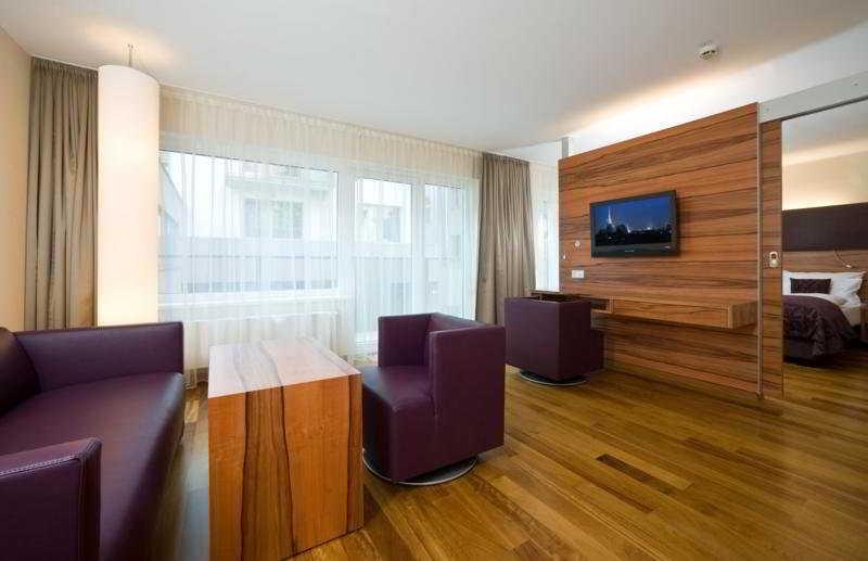 Pakat Suites Вена Экстерьер фото