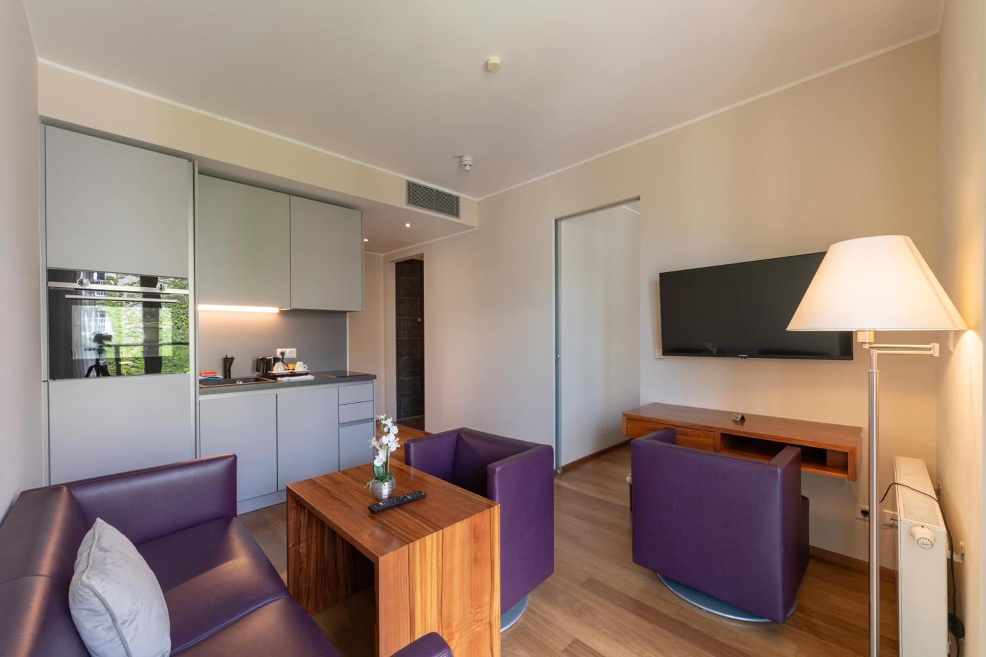 Pakat Suites Вена Экстерьер фото